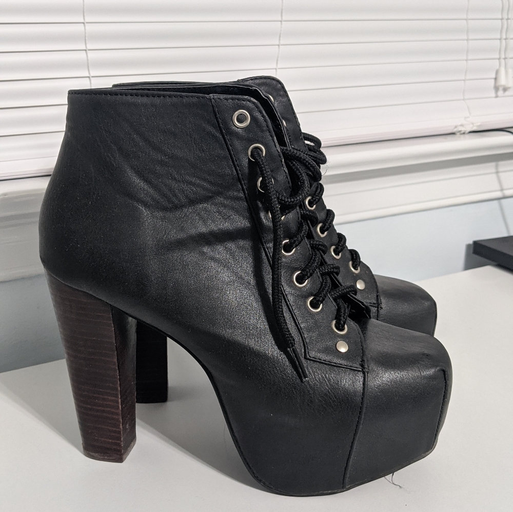 Black Platform Lita Booties